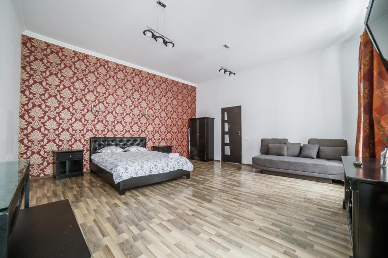 Central Studio Bnb Braszów Zewnętrze zdjęcie
